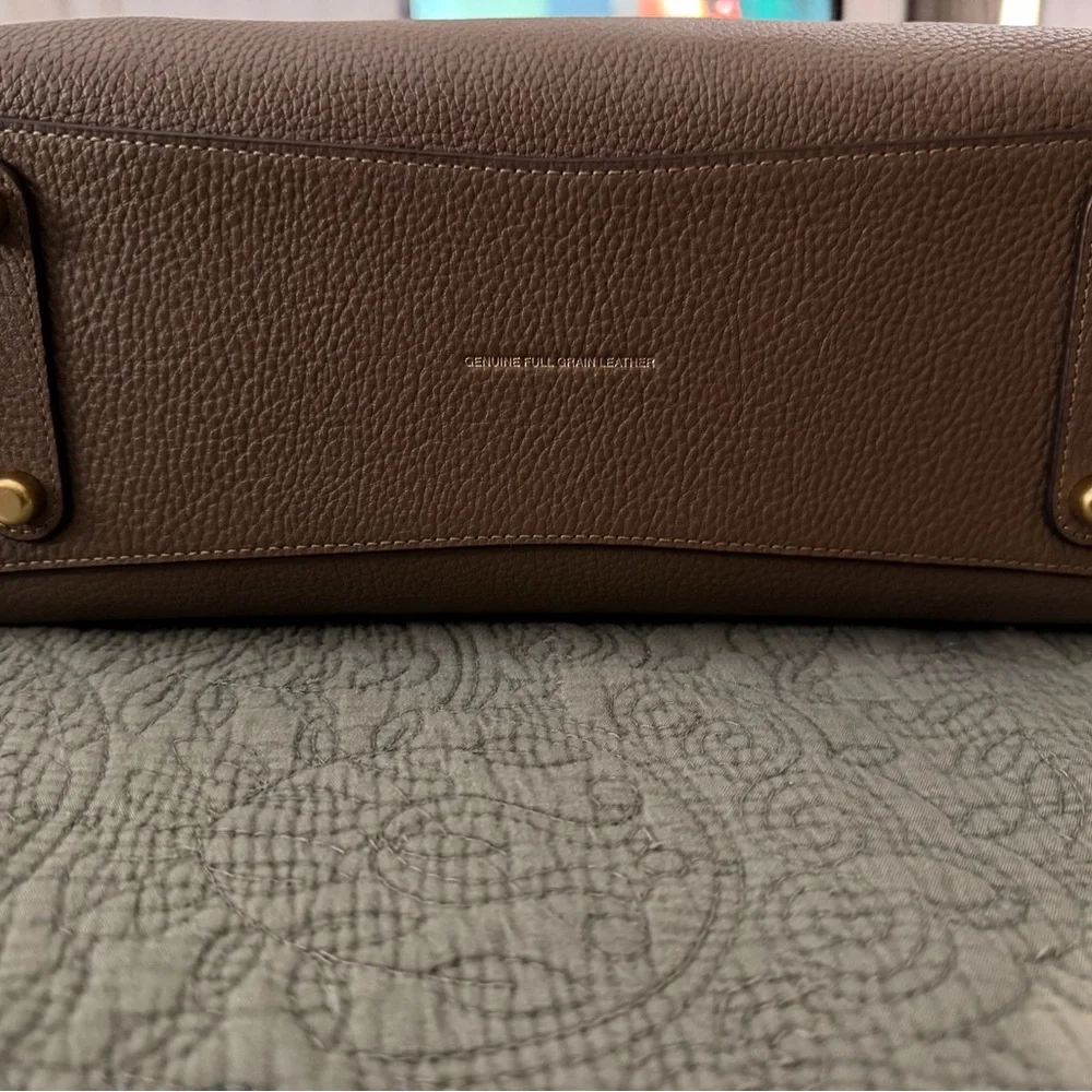 Coach Brown Leather Shoulder Bag with Gold Hardware